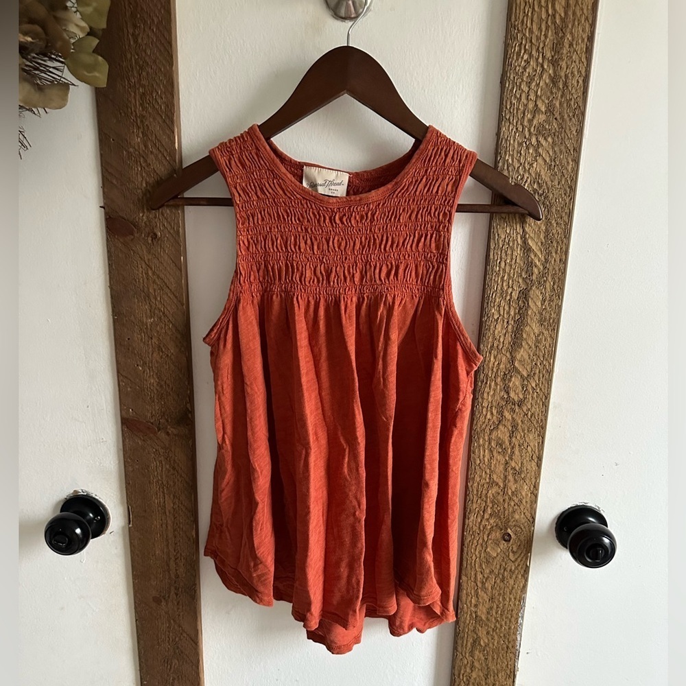 Universal Threads Women’s Burnt Orange Scrunch Flowy Sleeveless Blouse XS
Euc